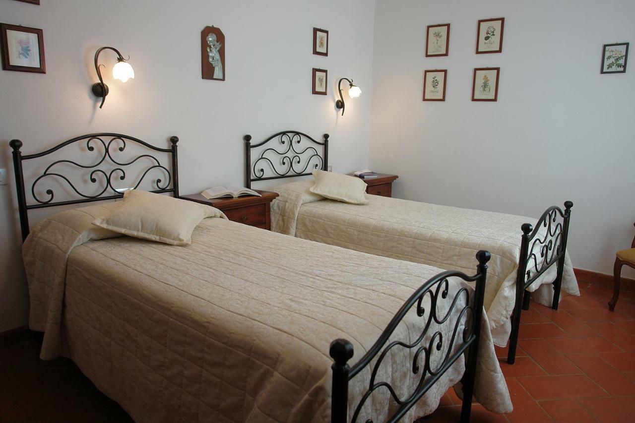 Pie Di Costa Apartment มอนตาโยเน ภายนอก รูปภาพ